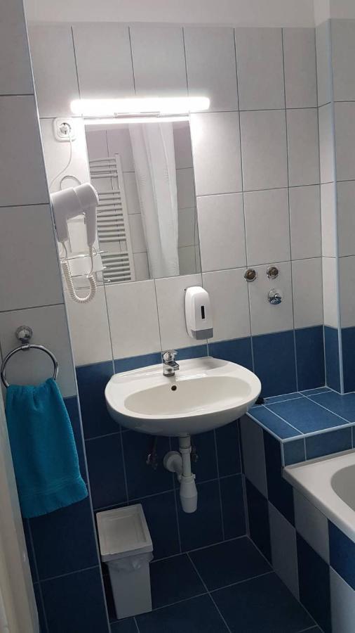 Promenad Apartman Mohács Buitenkant foto